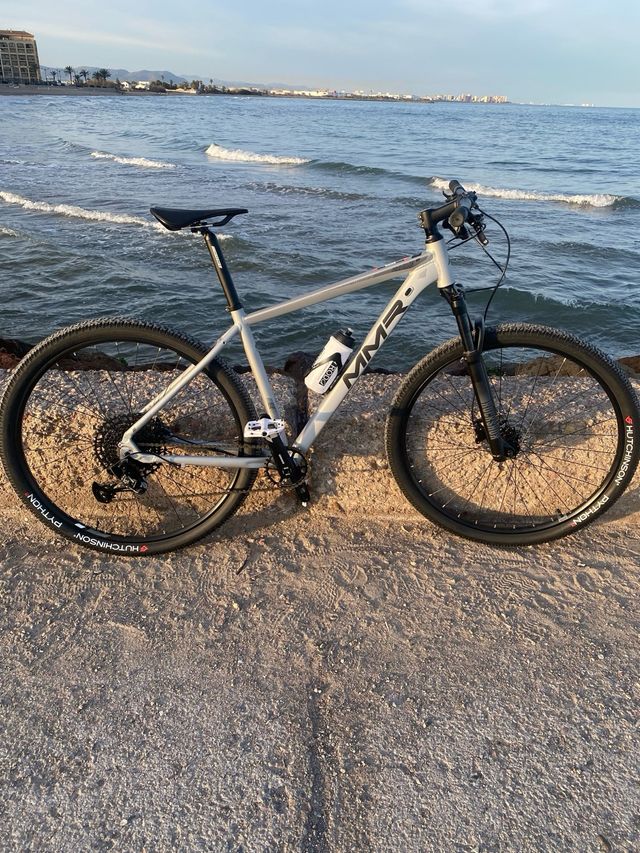 Bicicleta montaña vendo o cambio por una doble