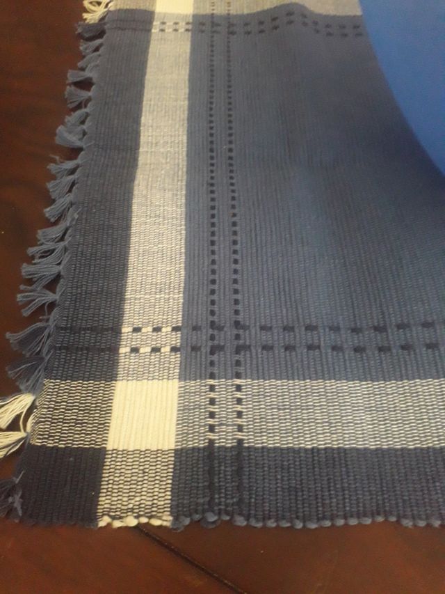 Ensaladera y cubiertos