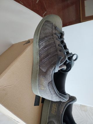 Adidas superstar