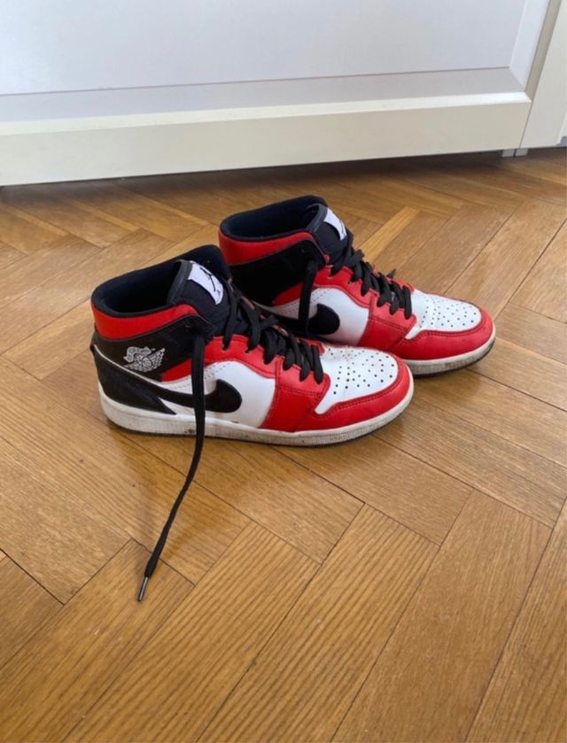 Air Jordan 1