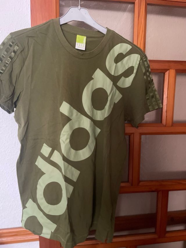 Camiseta verde caqui Adidas