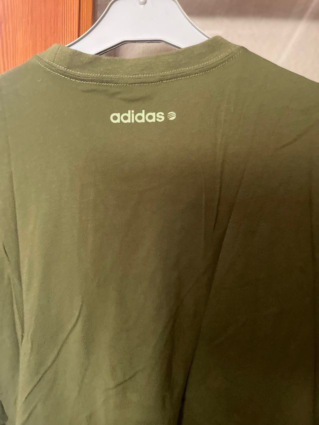 Camiseta verde caqui Adidas
