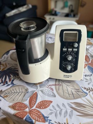 Robot de cocina Taurus