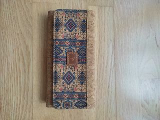 Billetera material corcho