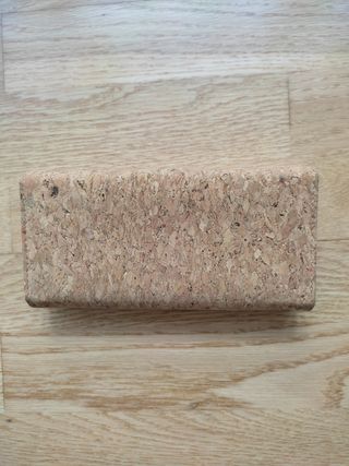 Billetera material corcho