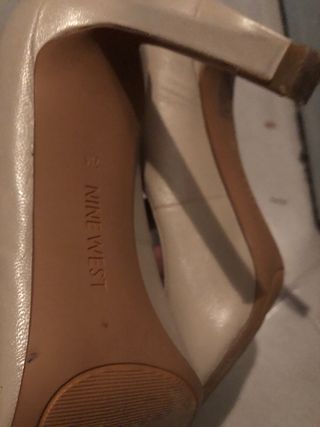 Estiletos color tierra/nude