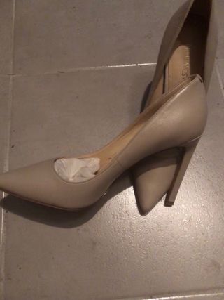 Estiletos color tierra/nude