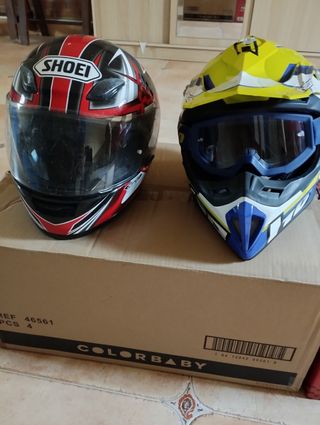 Casco motocross y motocicleta