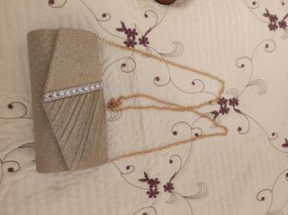 Bolso dorado fiesta