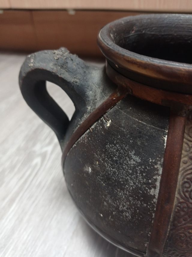 Jarrón/ olla barro antiguo