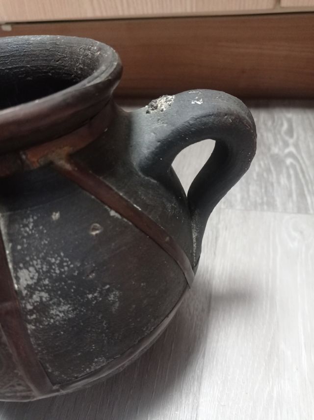 Jarrón/ olla barro antiguo