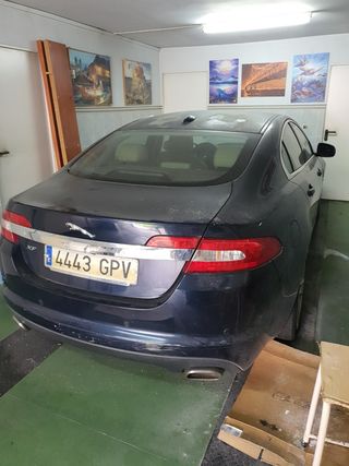 Jaguar XF 2010
