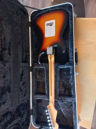Guitarra Fender Stratocaster