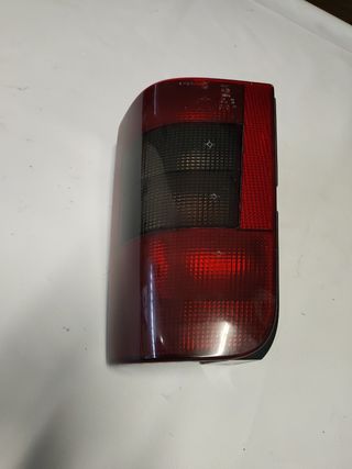 ✅PILOTO TRASERO DERECHO CITROEN BERLINGO