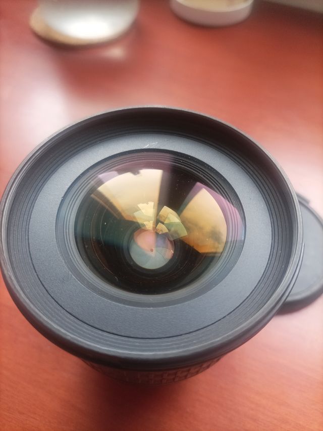 Sigma 24mm 1.8D EX Macro