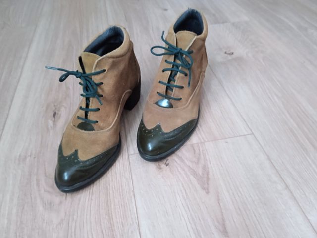 Botines de cuero mujer