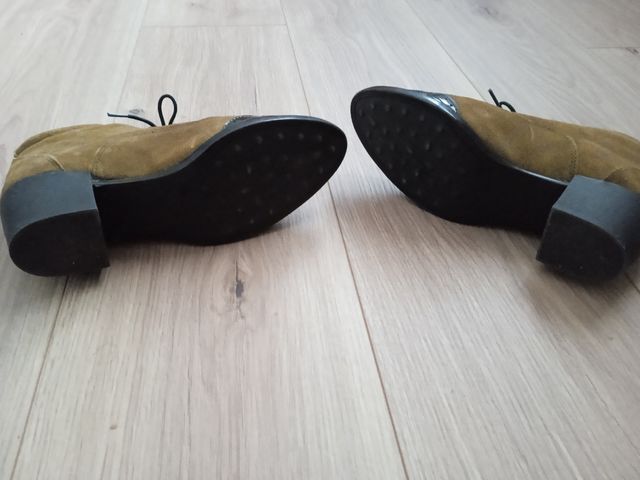 Botines de cuero mujer