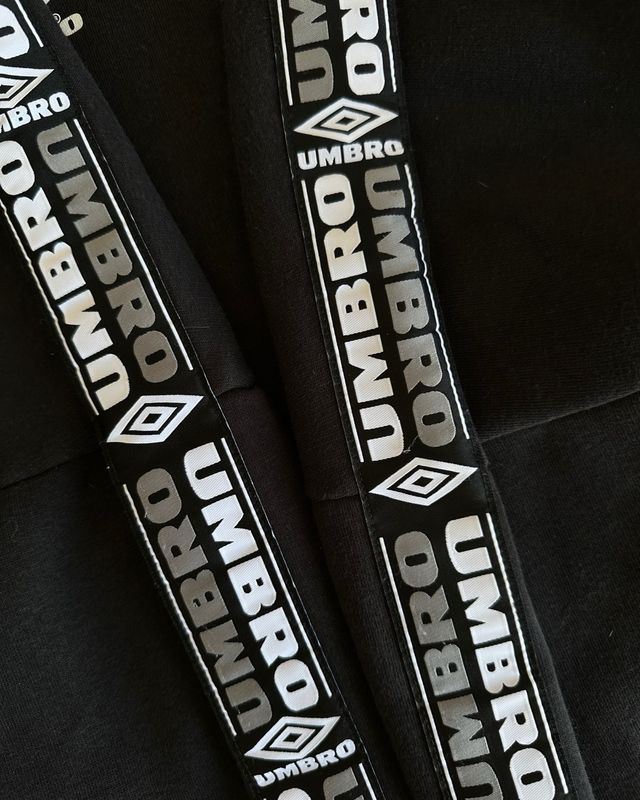 Abito in felpa Umbro vintage