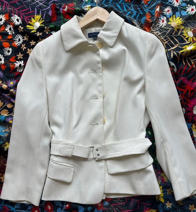 Traje y falda Adolfo Dominguez