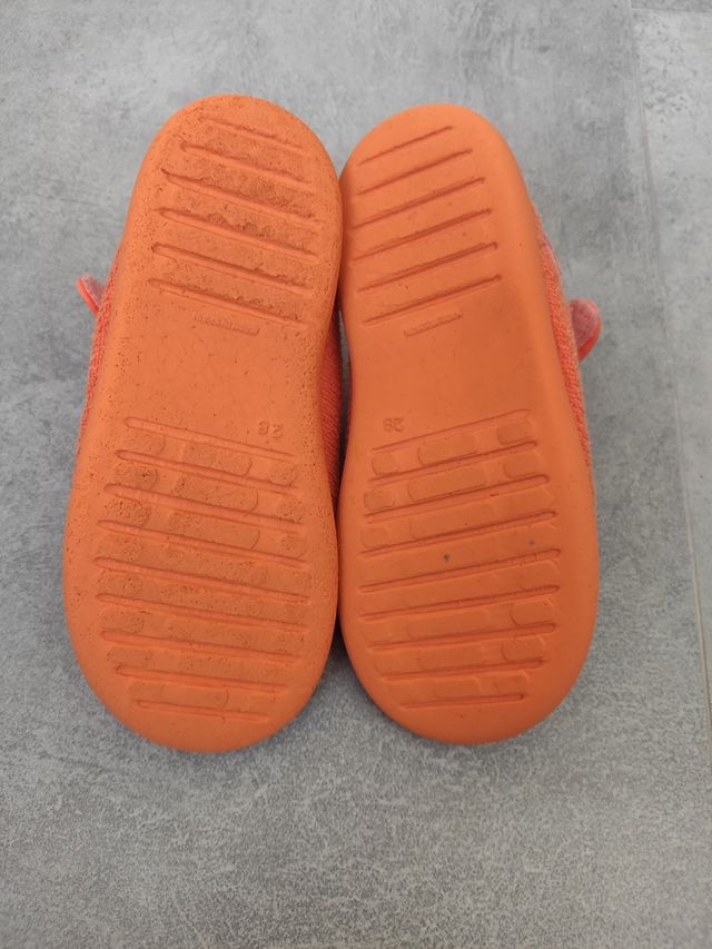 Zapatillas marca Zapy talla 28