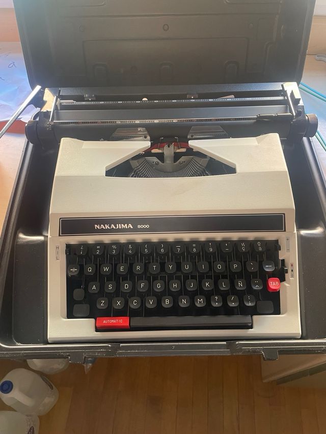 Nakajima maquina escribir