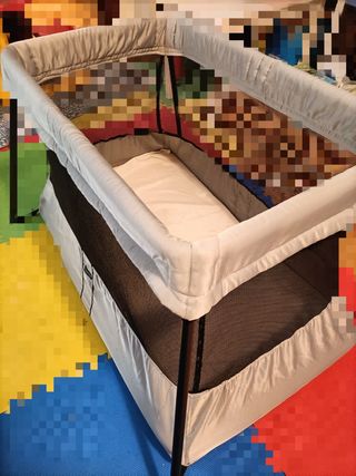 Parque cuna de viaje