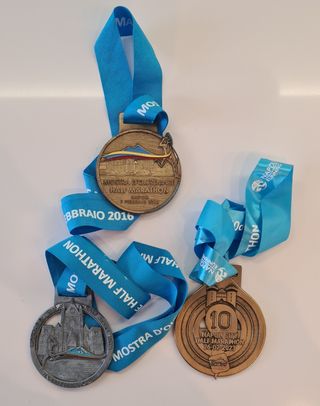 3 medaglie Mezza Maratona di Napoli 2016 2019 2023