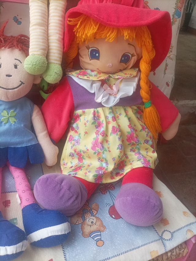 Muñeca de trapo antigua