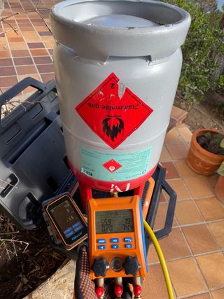 Recarga  gas aire acondicionado