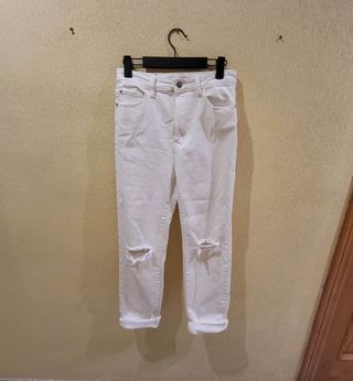 Pantalón blanco Mom Slim