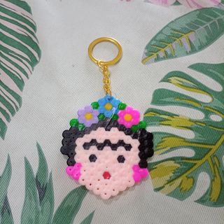 Llavero Frida khalo hecho a mano