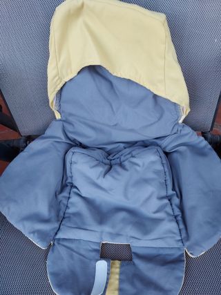 Funda trona acolchada