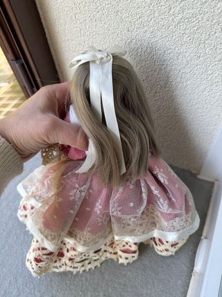 Bambola ceramica ilaria tris di re capodimonte