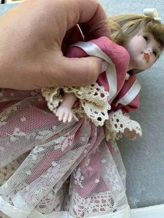 Bambola ceramica ilaria tris di re capodimonte