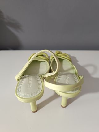 ZAPATOS CON TACON BAJO