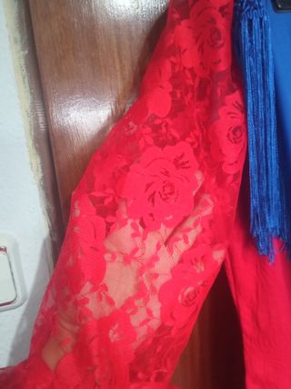 Traje de flamenca rojo. Talla 42.(Oferta)