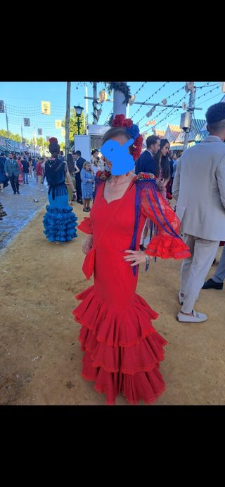 Traje de flamenca rojo. Talla 42.(Oferta)