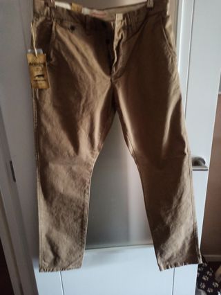 Pantalón chino 