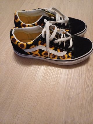 Vans girasoles