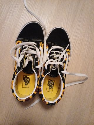 Vans girasoles
