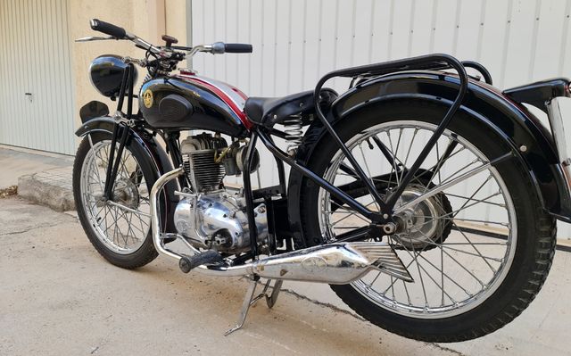 Moto Guiller año 1945