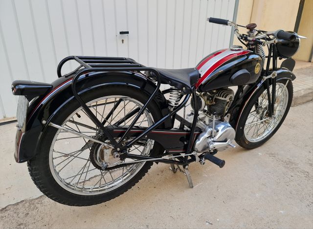 Moto Guiller año 1945
