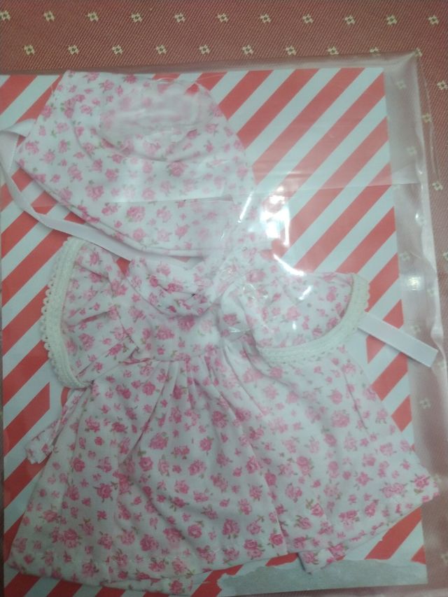 2 vestiditos  Mariquita Pérez