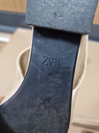 Zapatos Zara sin talón punta beig 40