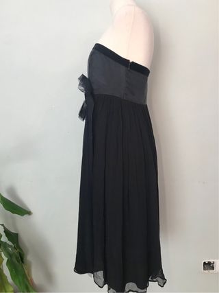 Vestido de seda nuevo