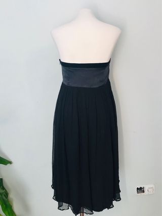 Vestido de seda nuevo