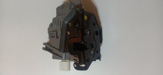 Cerradura puerta grupo vag