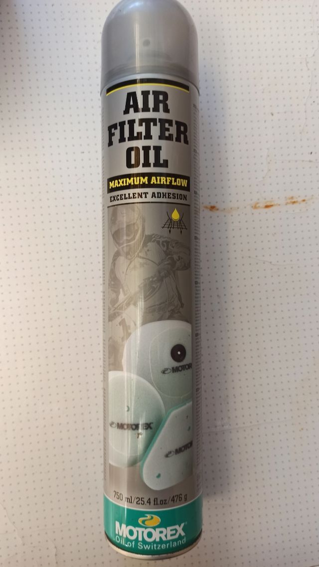 Aceite de motor y aceite de filtro