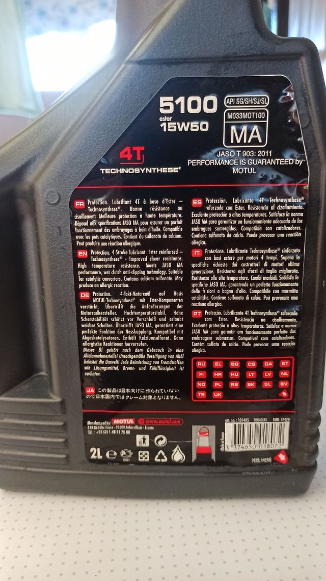 Aceite de motor y aceite de filtro