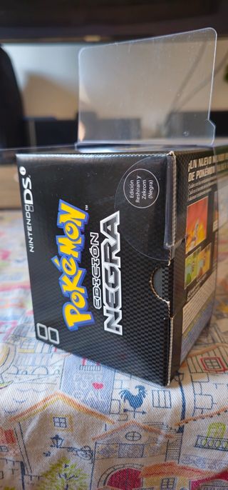 Consola Nintendo DSi Pokemon Negra Precintada